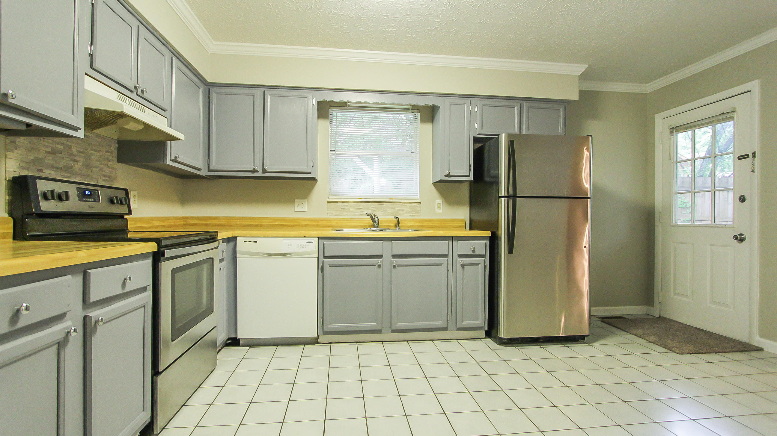 1633 Hart Road Knoxville, TN 37922 - Photo 10 of 40 Kitchen