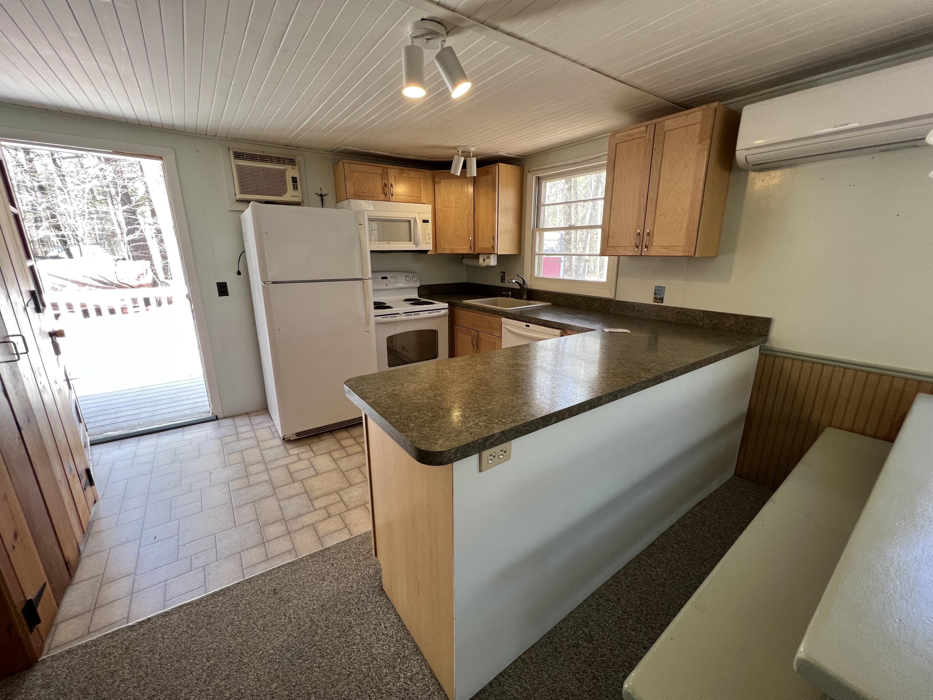 29 Sunset Road Standish, ME 04084 - Photo 18 of 55 IMG_1243