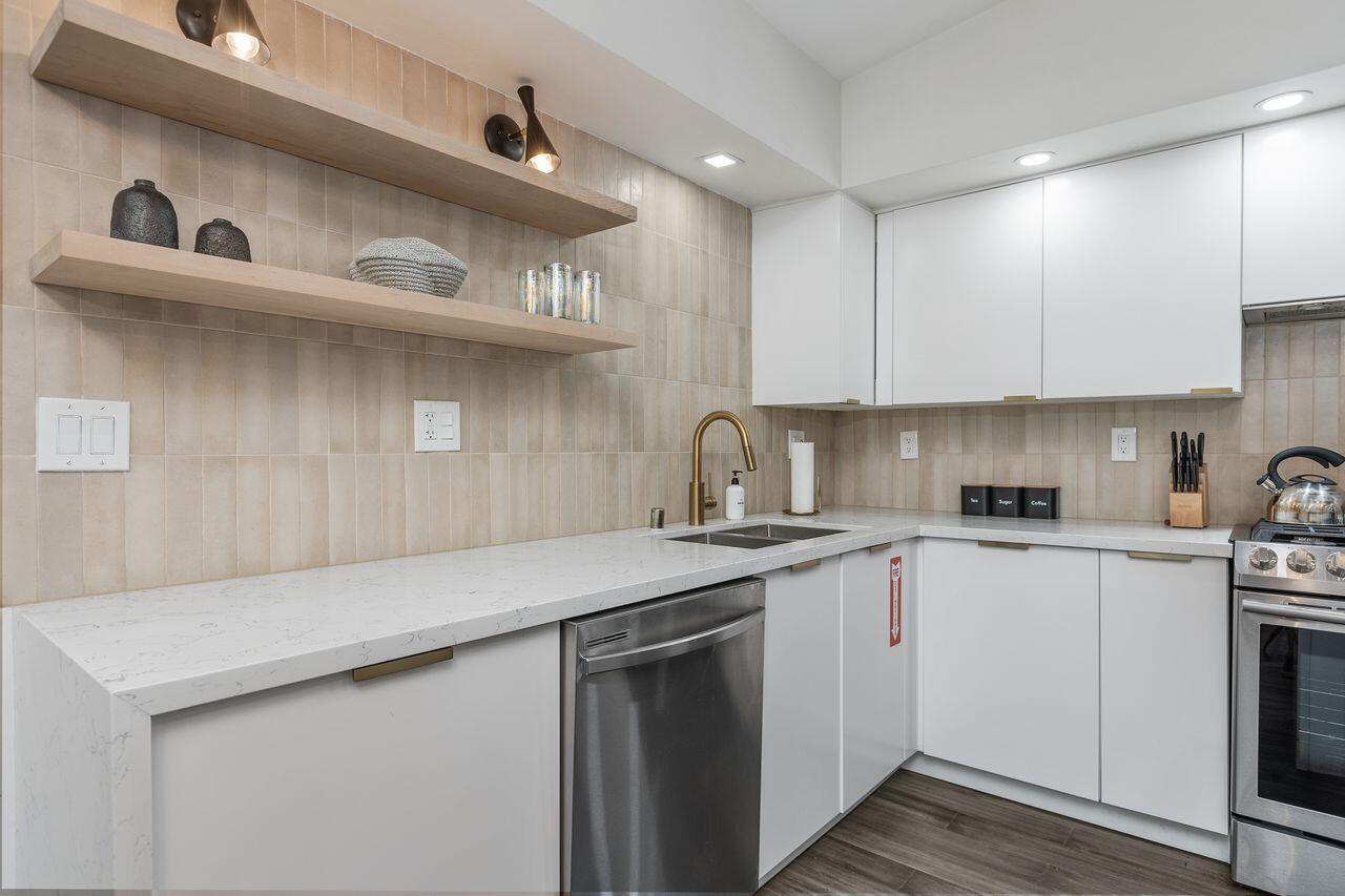 3045 East Verona Road Palm Springs, CA 92262 - Photo 9 of 40 553_11147914_161582-EI-109