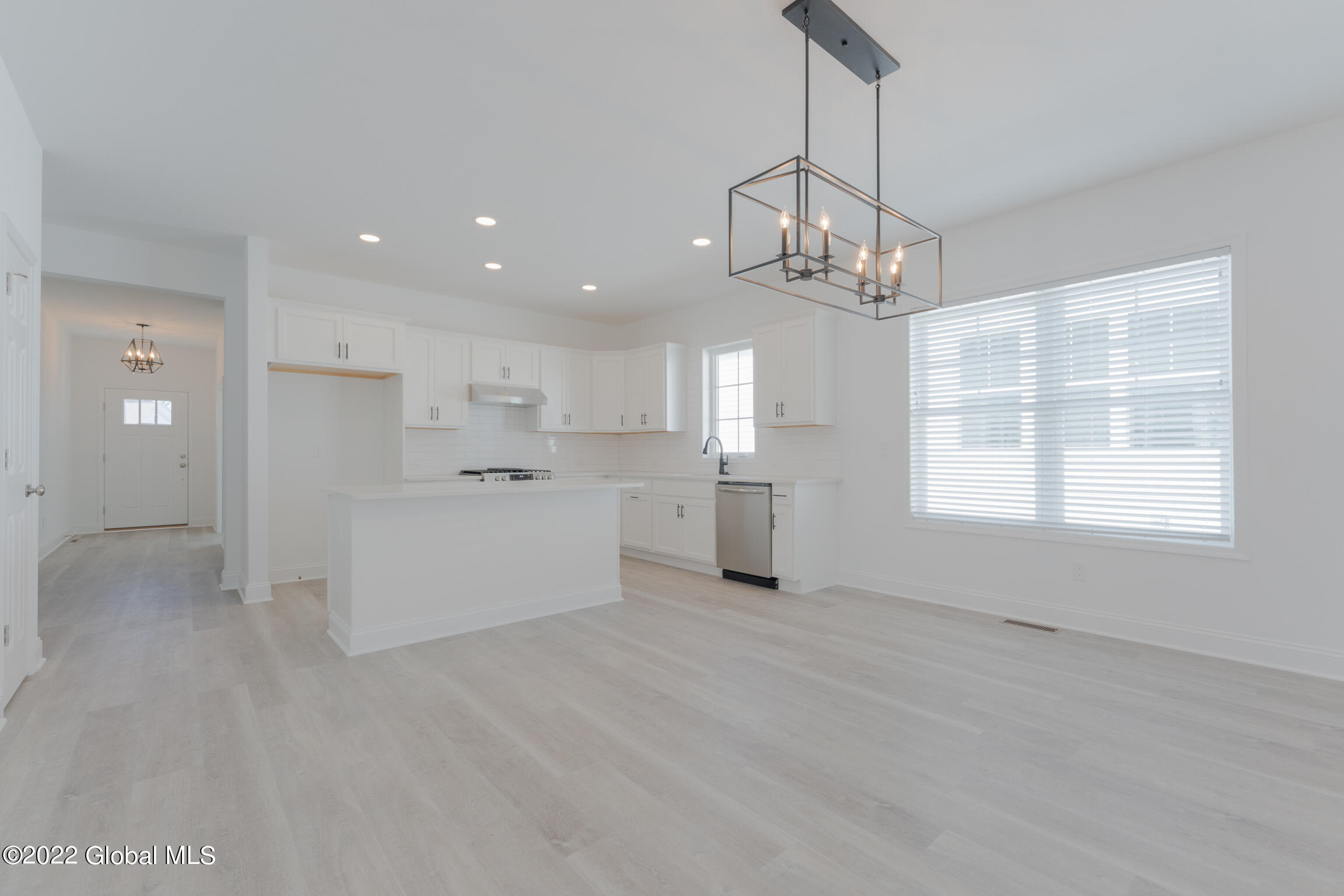 13 Bradley Circle Halfmoon, NY 12065 - Photo 18 of 26 13 Bradley Cir Halfmoon NY mls-13