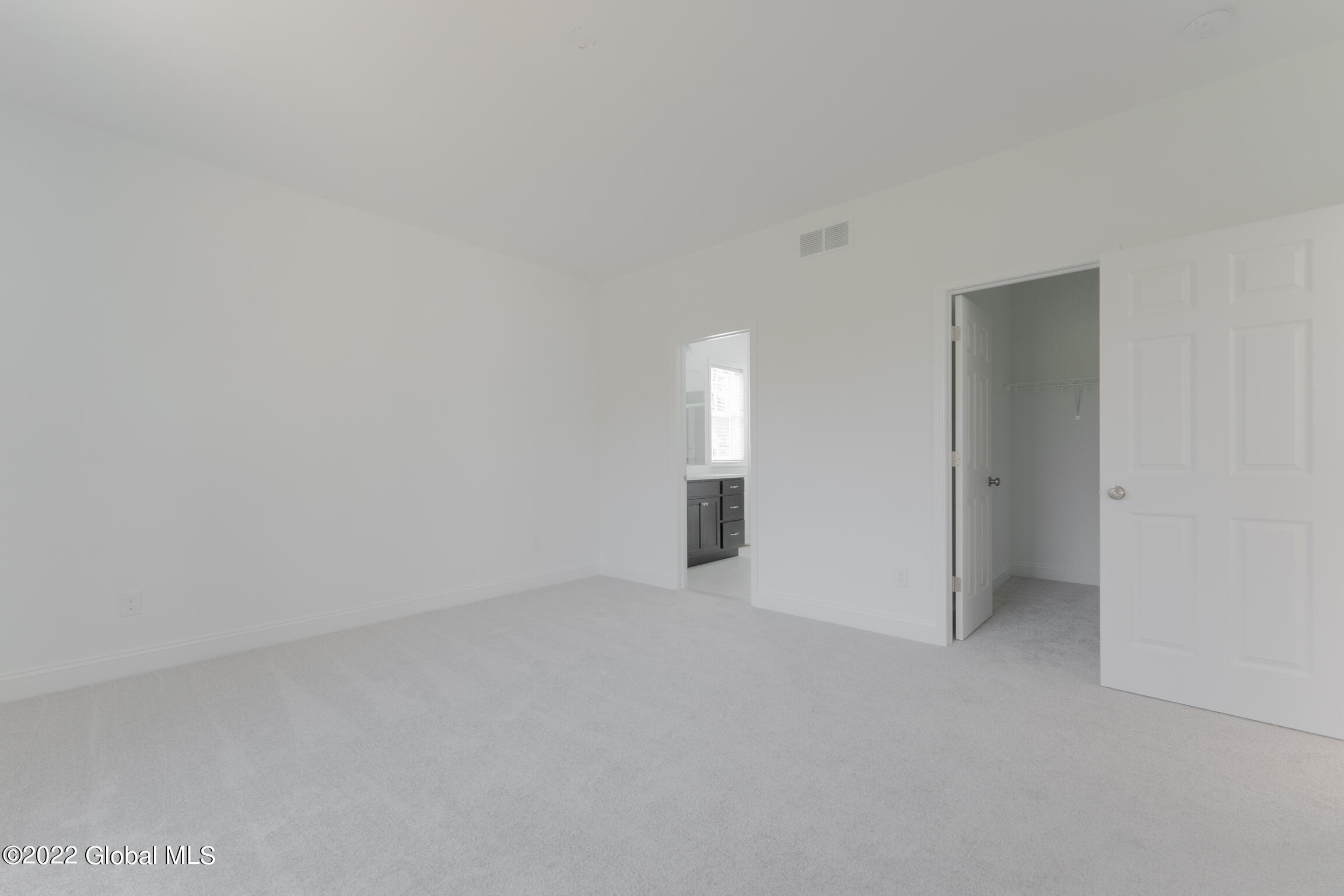 13 Bradley Circle Halfmoon, NY 12065 - Photo 23 of 26 13 Bradley Cir Halfmoon NY mls-18