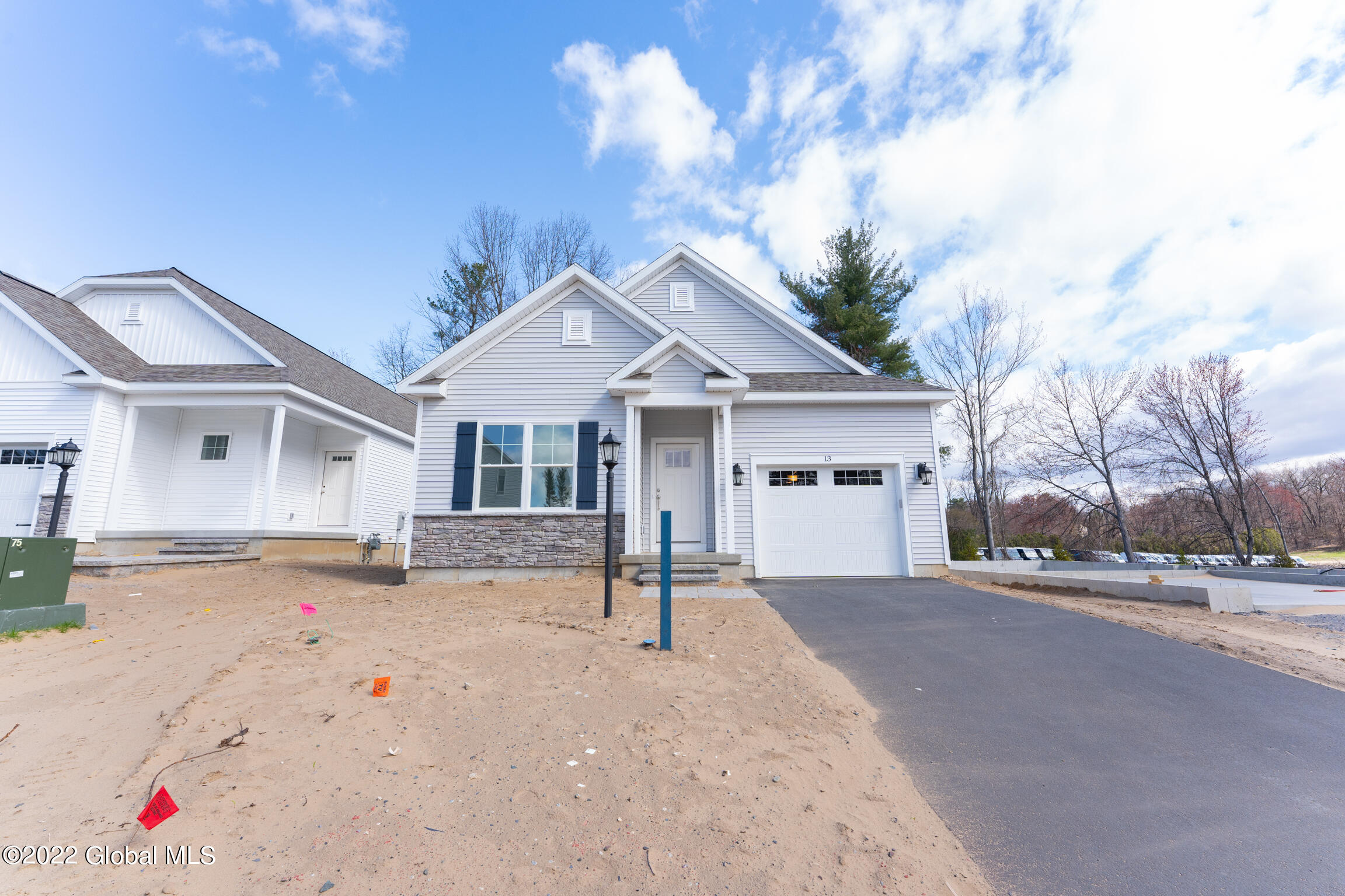 13 Bradley Circle Halfmoon, NY 12065 - Photo 3 of 26 13 Bradley Cir Halfmoon NY mls-23