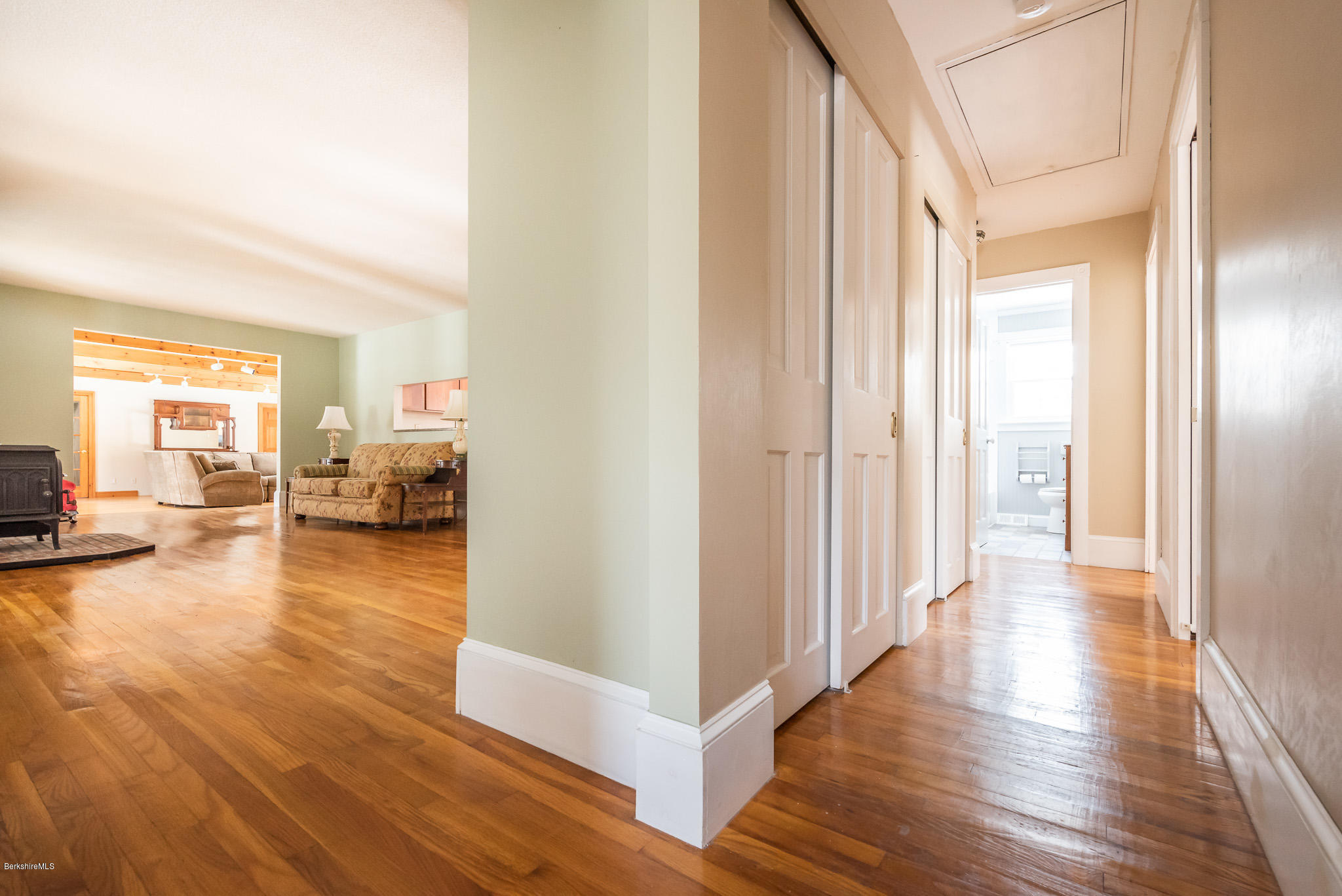 318 State Road Richmond, MA 01201 - Photo 11 of 32 318 State Rd Richmond MA 01254-