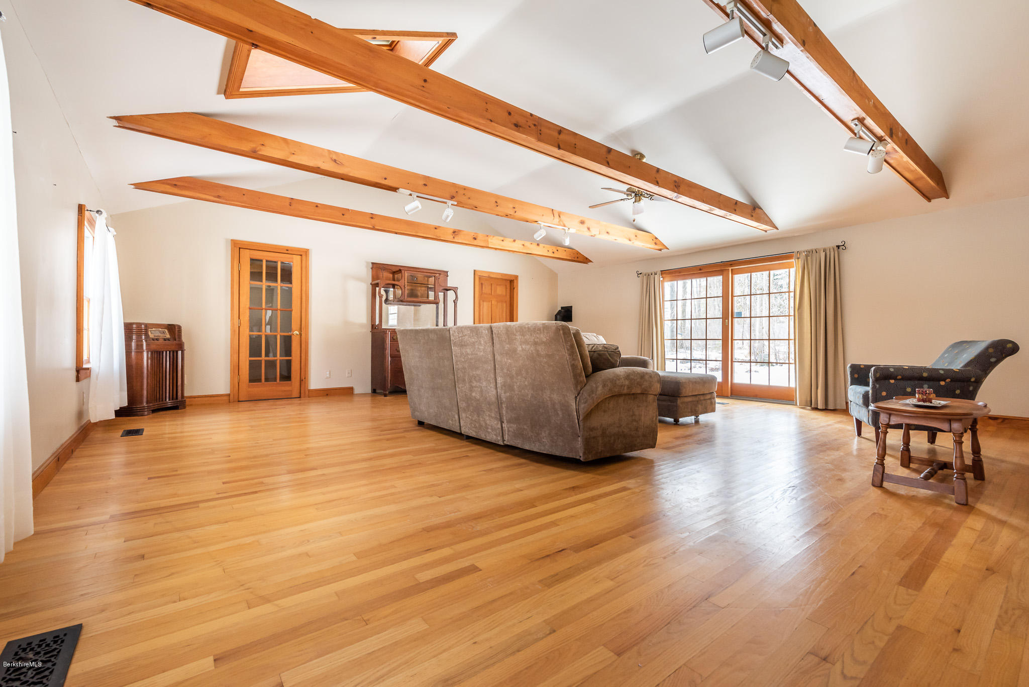 318 State Road Richmond, MA 01201 - Photo 12 of 32 318 State Rd Richmond MA 01254-