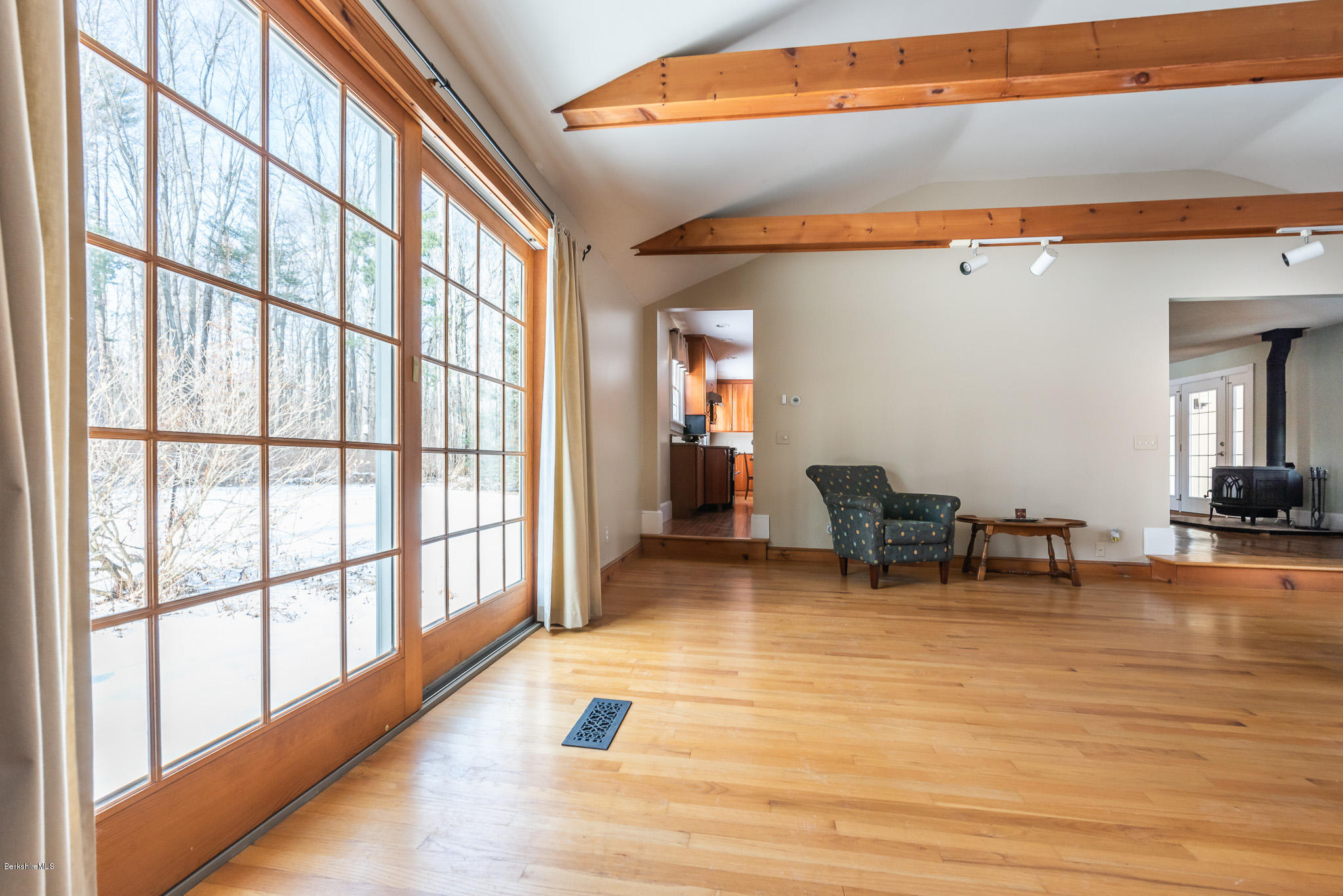 318 State Road Richmond, MA 01201 - Photo 13 of 32 318 State Rd Richmond MA 01254-