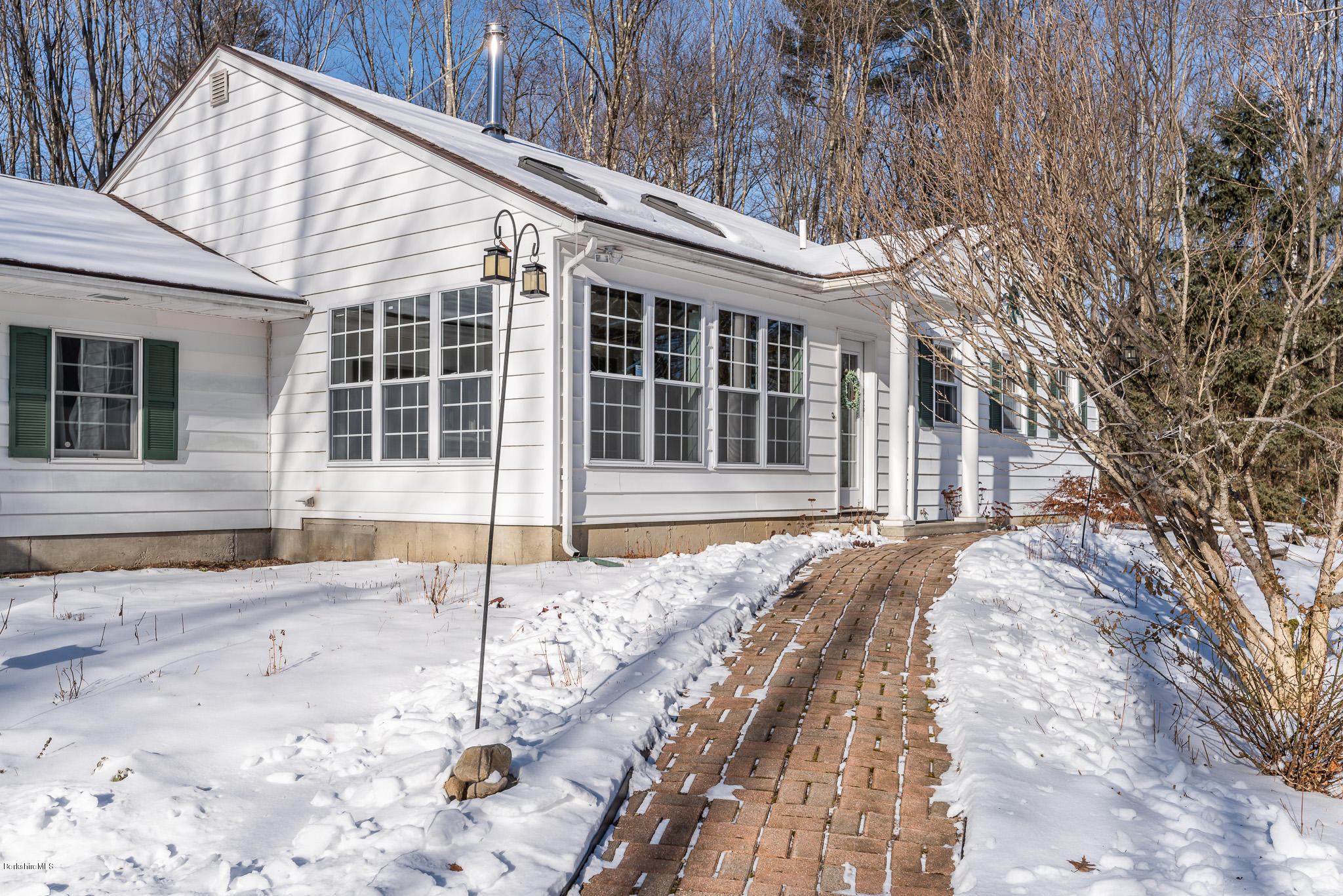 318 State Road Richmond, MA 01201 - Photo 3 of 32 318 State Rd Richmond MA 01254-