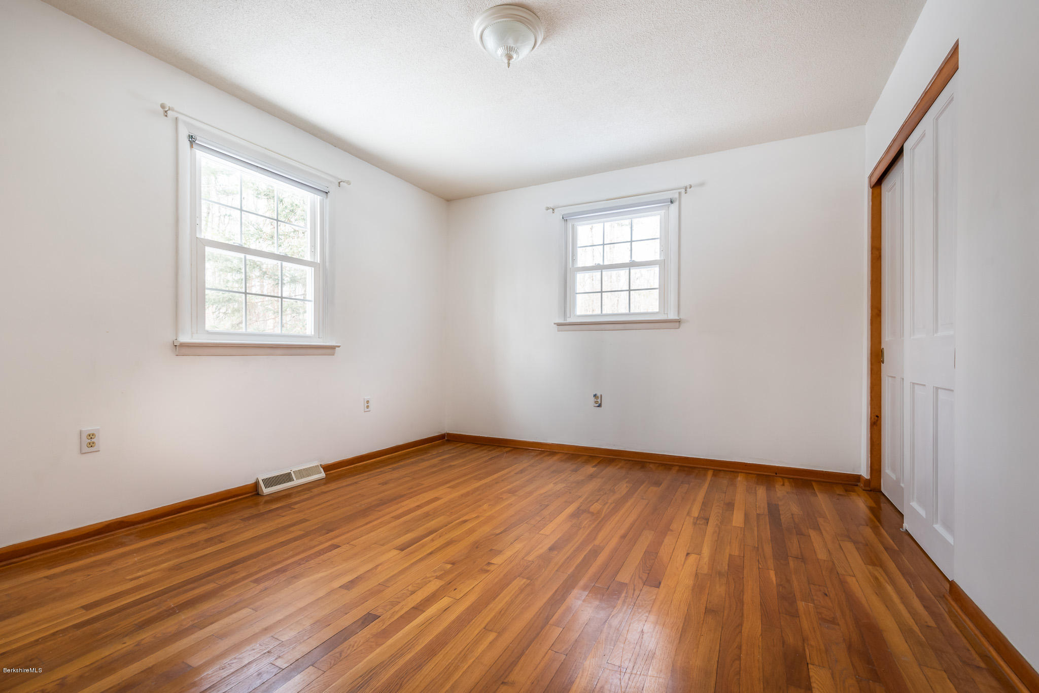 318 State Road Richmond, MA 01201 - Photo 23 of 32 318 State Rd Richmond MA 01254-