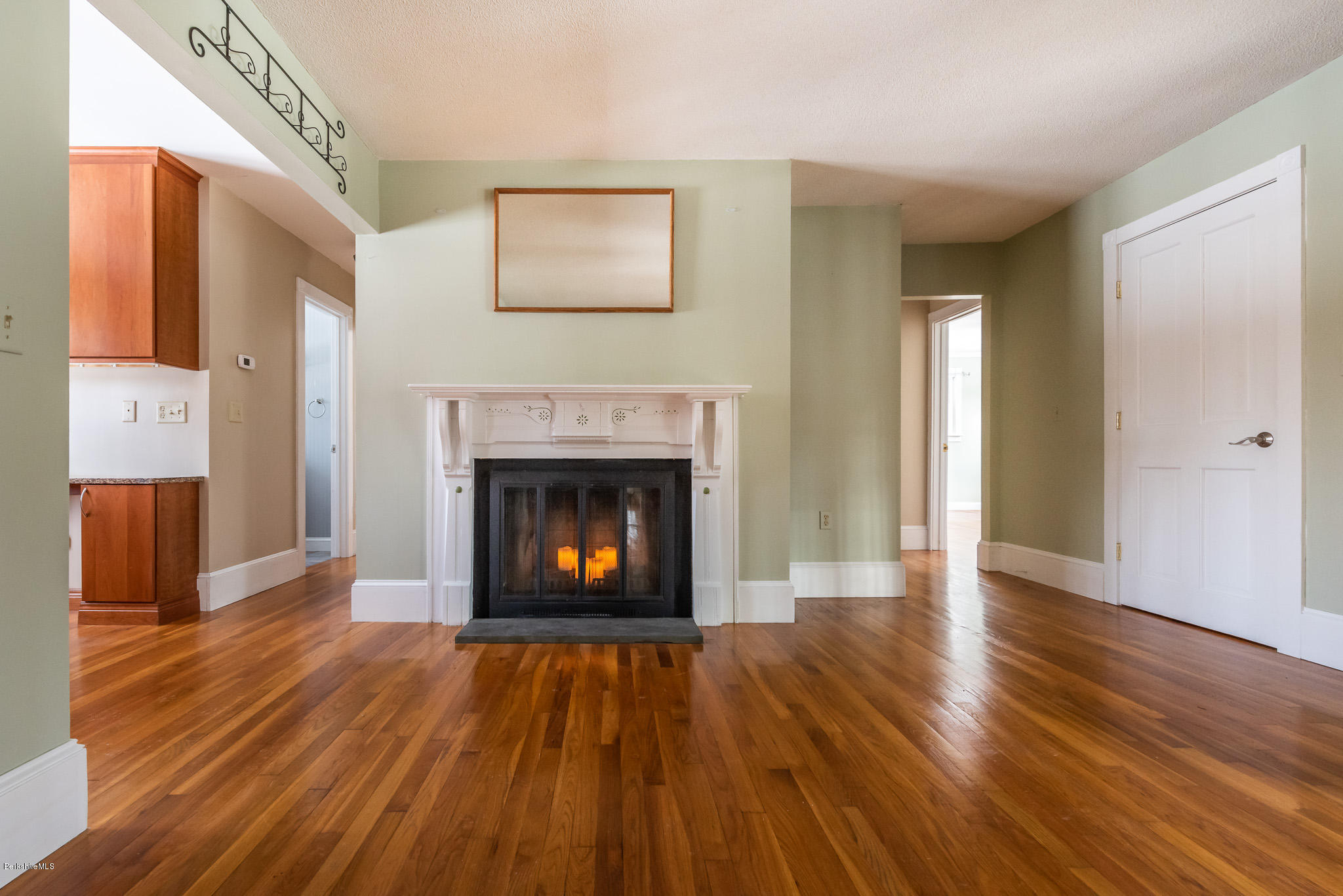 318 State Road Richmond, MA 01201 - Photo 7 of 32 318 State Rd Richmond MA 01254-