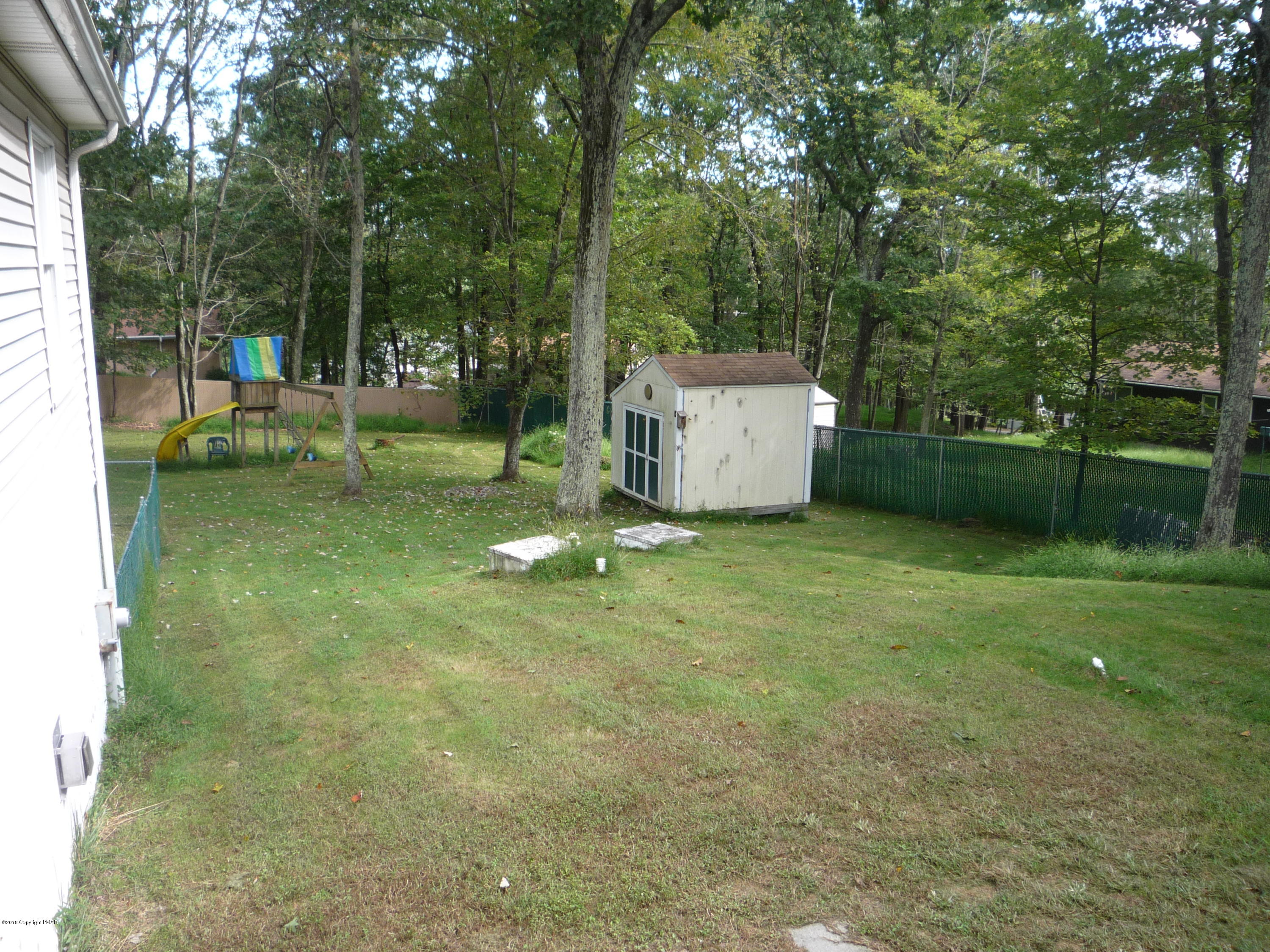 310 Shady Court Bushkill, PA 18324 - Photo 11 of 13 Yard