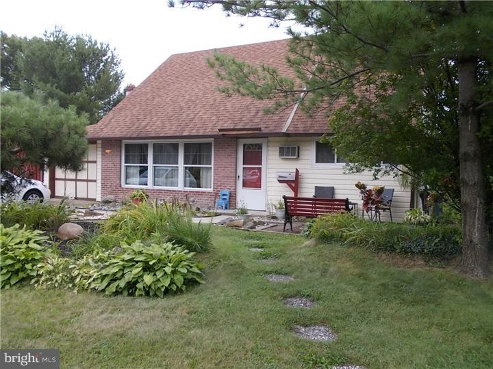 70 Harrow Road Levittown, PA 19056 - Photo 3 of 25 Exterior Front