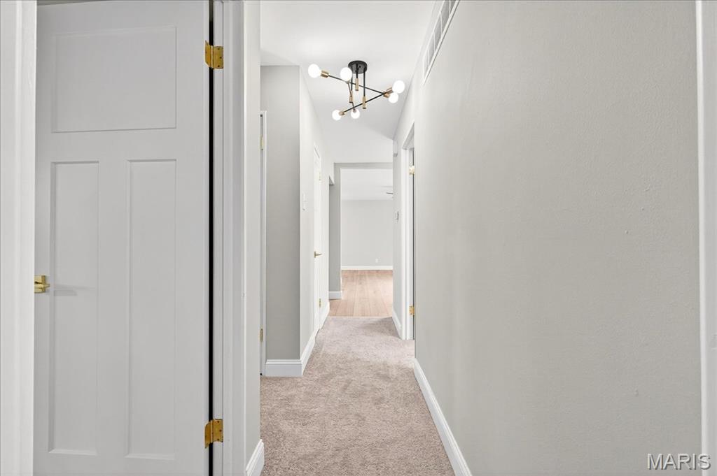 44 Riviera Court St. Louis, MO 63146 - Photo 15 of 23