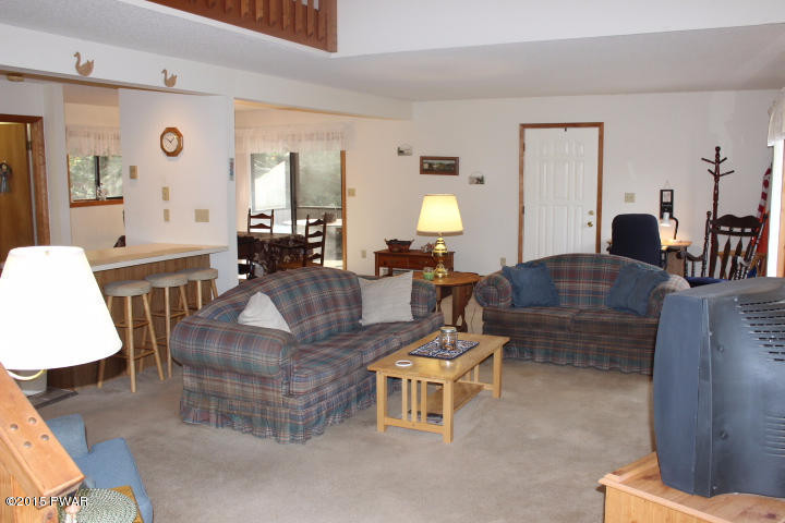 876 Deerfield Road Lake Ariel, PA 18436 - Photo 7 of 48
