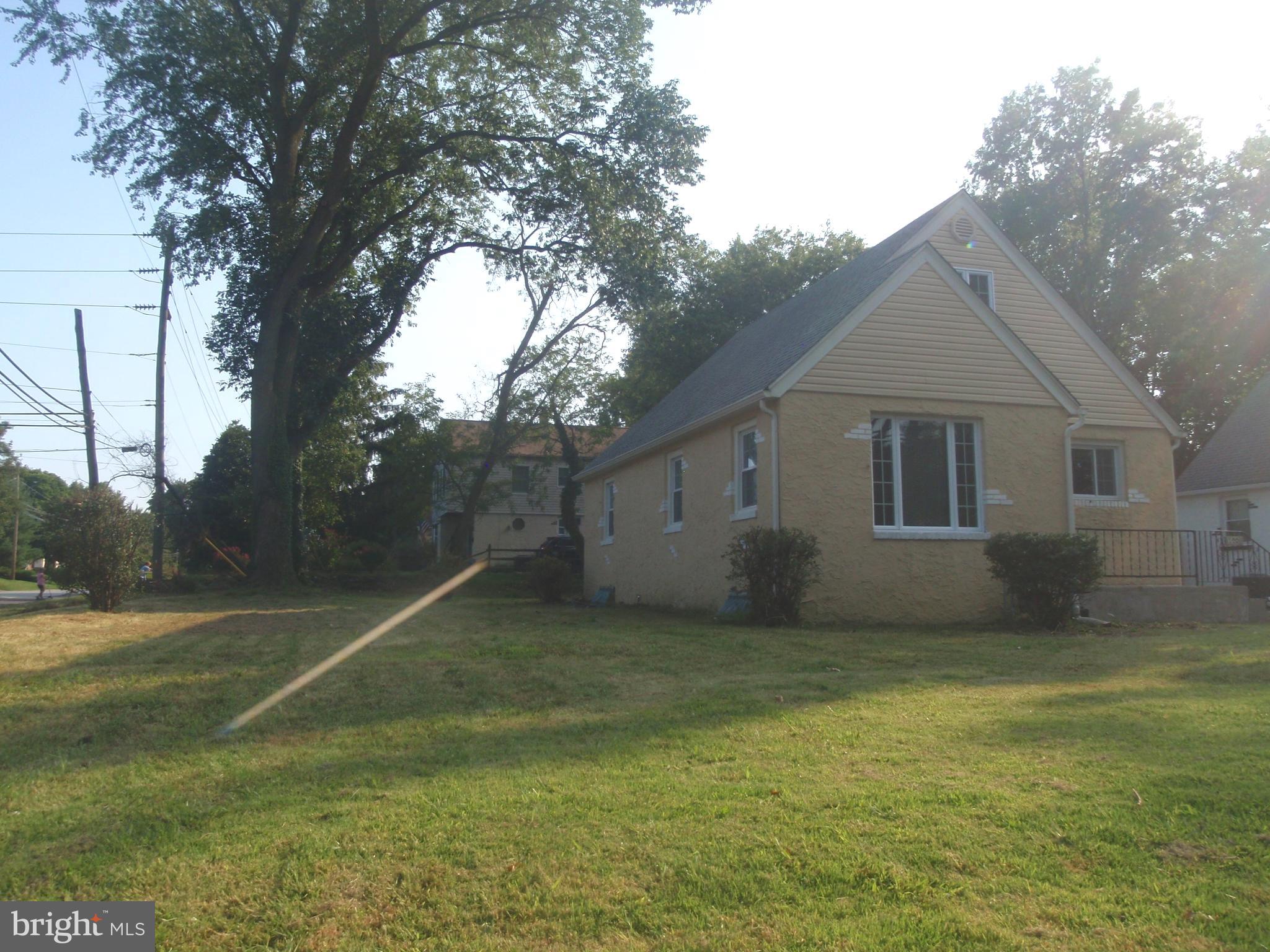 100 Moore Road Wallingford, PA 19086 - Photo 12 of 14 Corner Lot