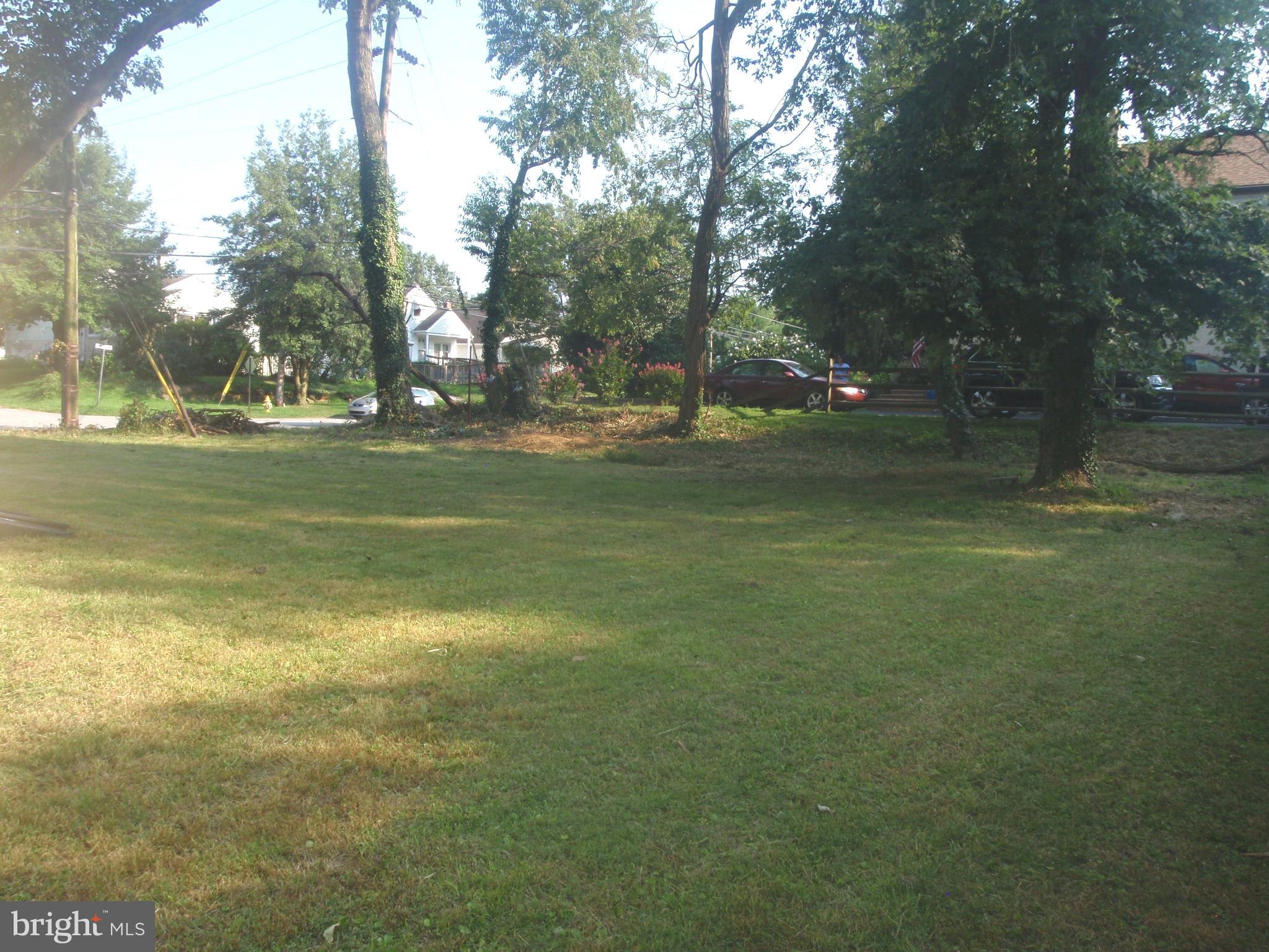 100 Moore Road Wallingford, PA 19086 - Photo 13 of 14 Spacious rear yard