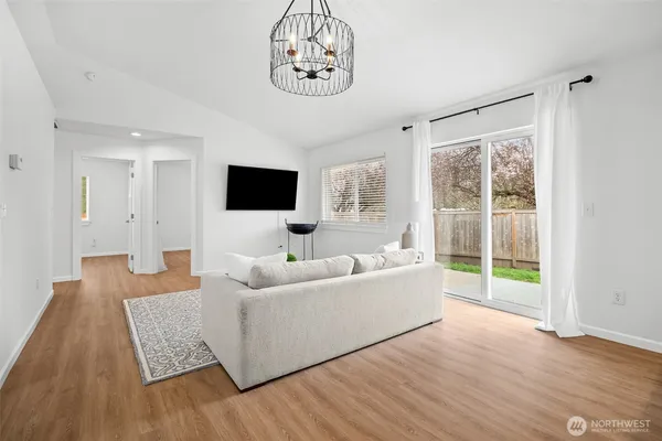 $500,000 | 14721 147th Street East, Orting, WA 98360