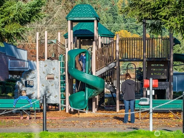 $500,000 | 14721 147th Street East, Orting, WA 98360