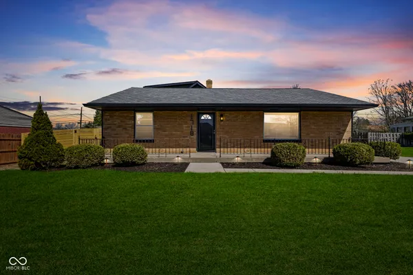 $399,999 | 1718 Tulip Drive, Indianapolis, IN 46227