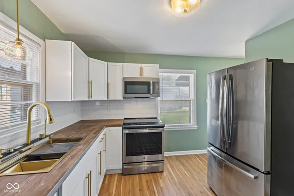 $399,999 | 1718 Tulip Drive, Indianapolis, IN 46227