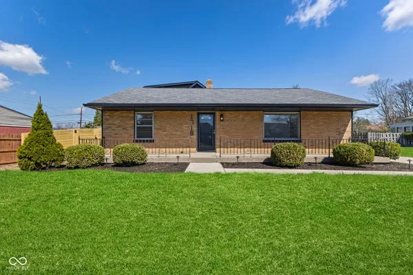 $399,999 | 1718 Tulip Drive, Indianapolis, IN 46227