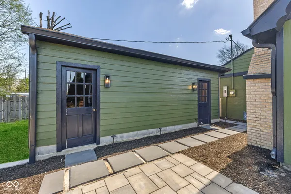 $399,999 | 1718 Tulip Drive, Indianapolis, IN 46227