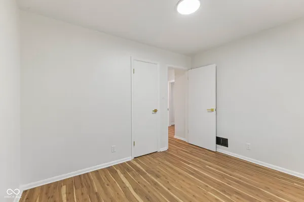 $399,999 | 1718 Tulip Drive, Indianapolis, IN 46227