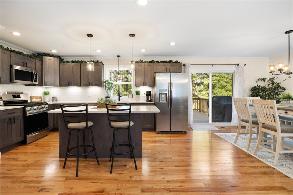 47 Fuller Road Palmer, MA 01069 - Photo 14 of 30