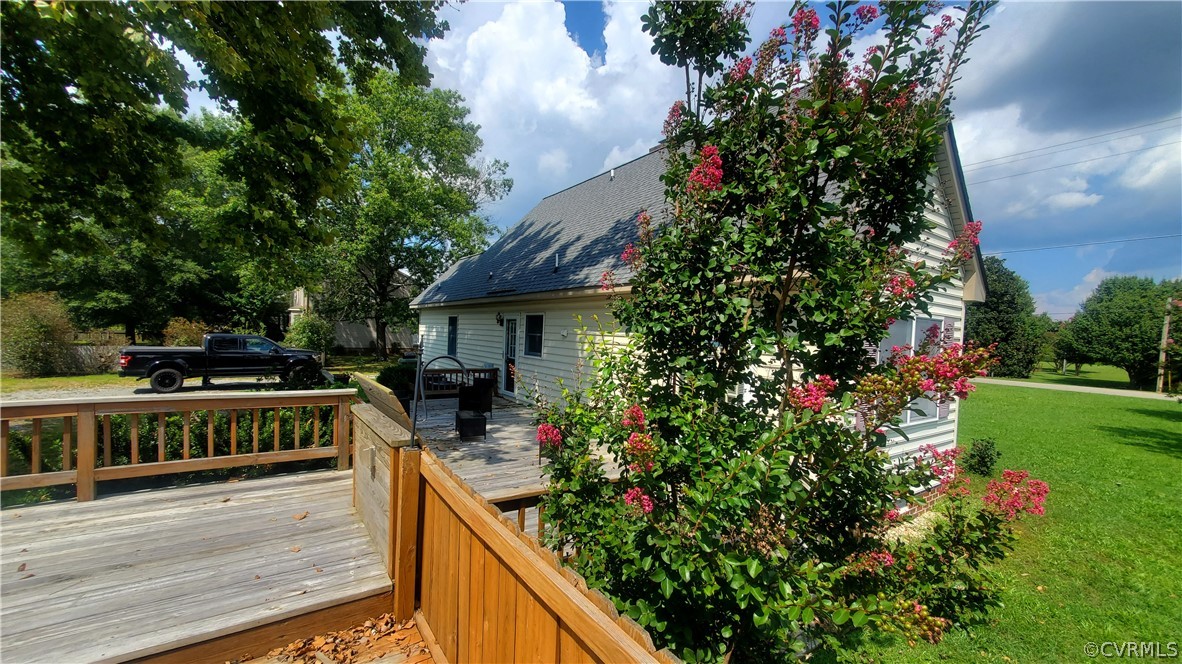 2735 Chelsea Road West Point, VA 23181 - Photo 26 of 30 rear deck