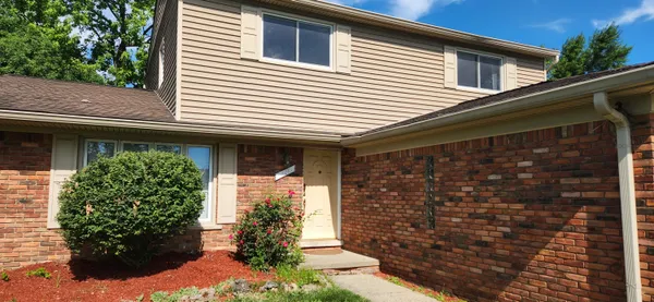 $450,000 | 26061 Marlowe Place, Oak Park, MI 48237