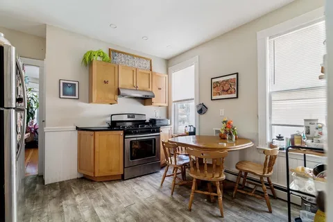 $1,398,000 | 95 Franklin Street, Boston, MA 02134