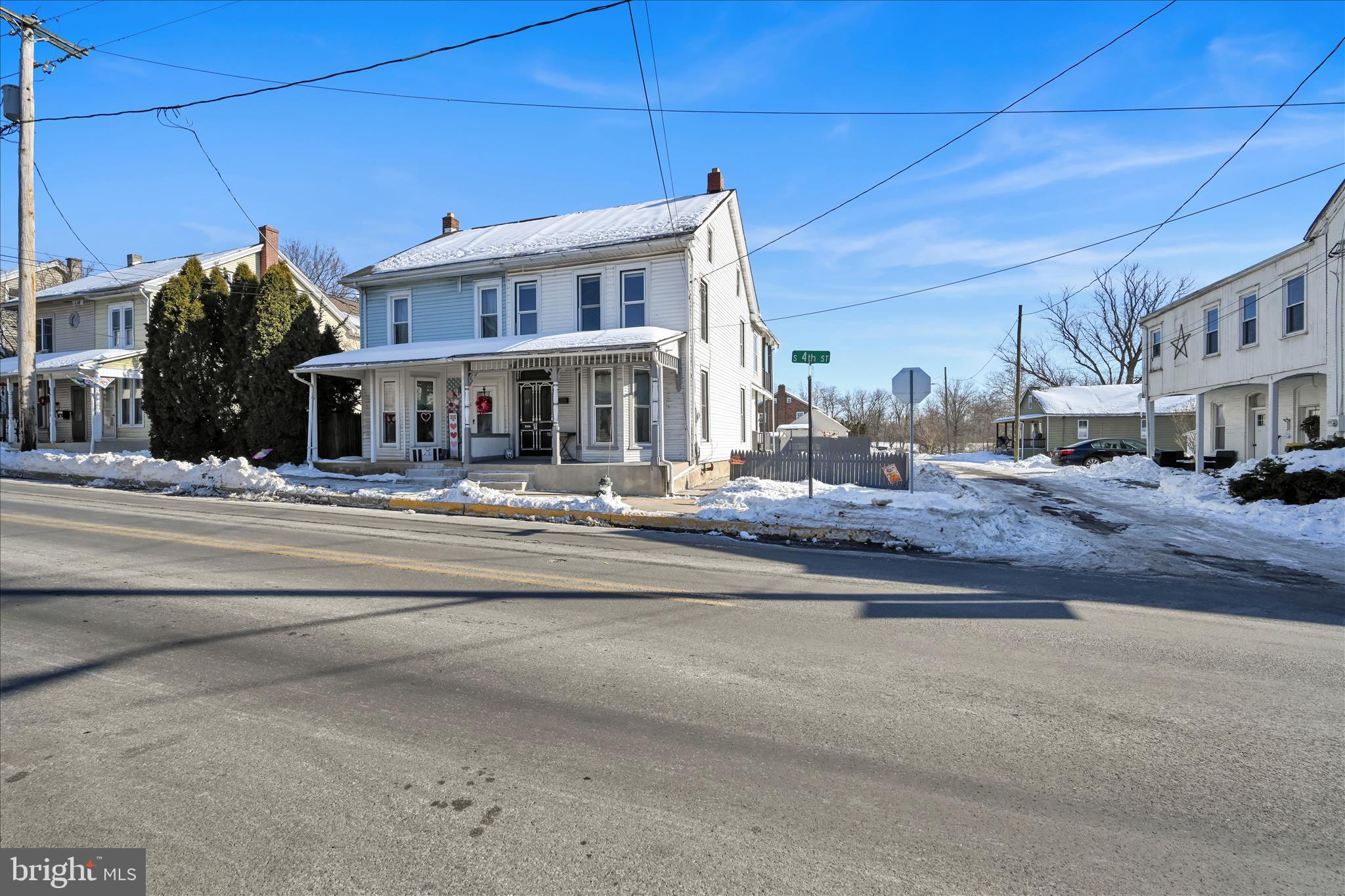 39 South 4th Street Denver, PA 17517 - Photo 2 of 34 Exterior Front