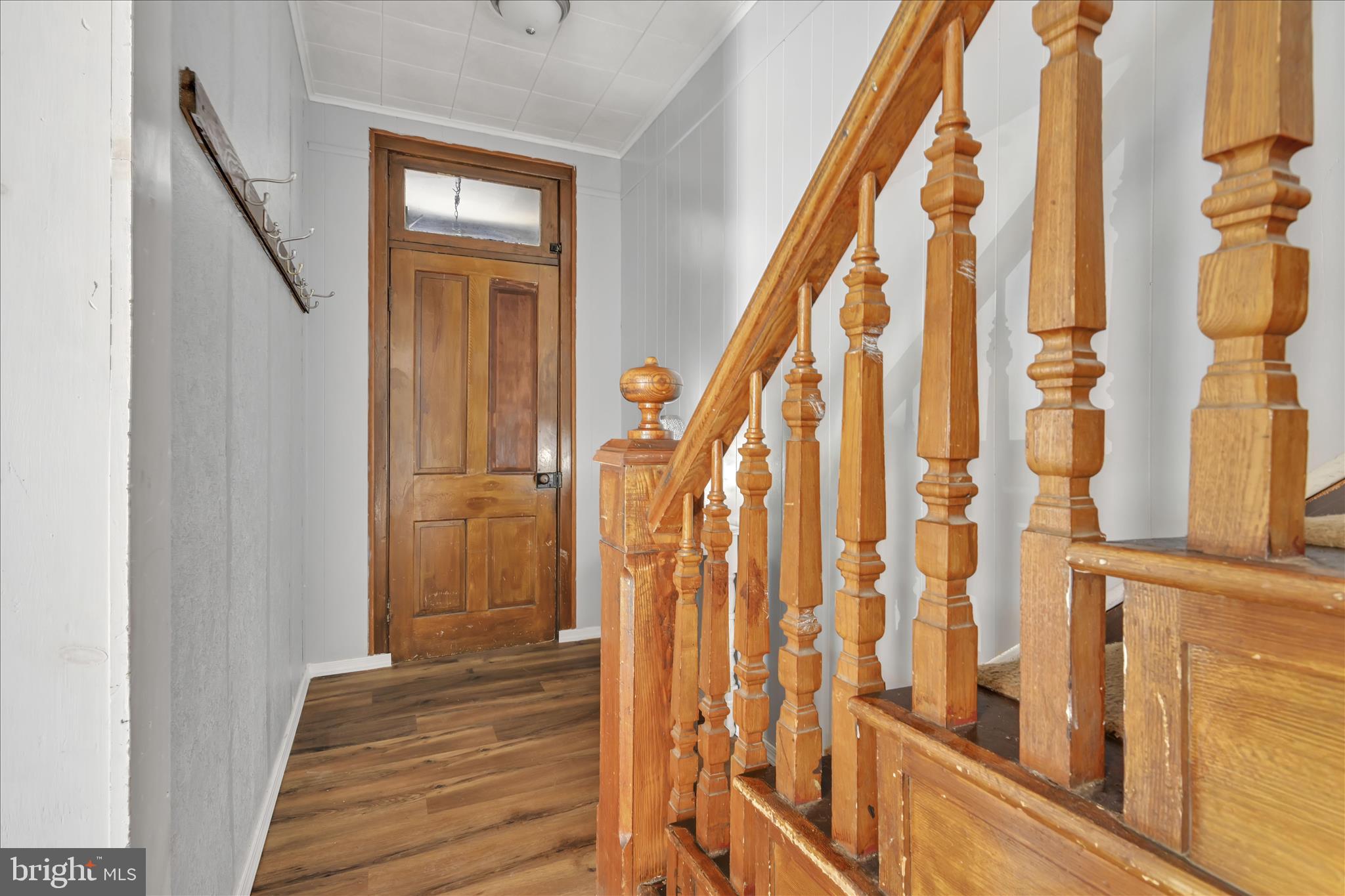 39 South 4th Street Denver, PA 17517 - Photo 5 of 34 Foyer