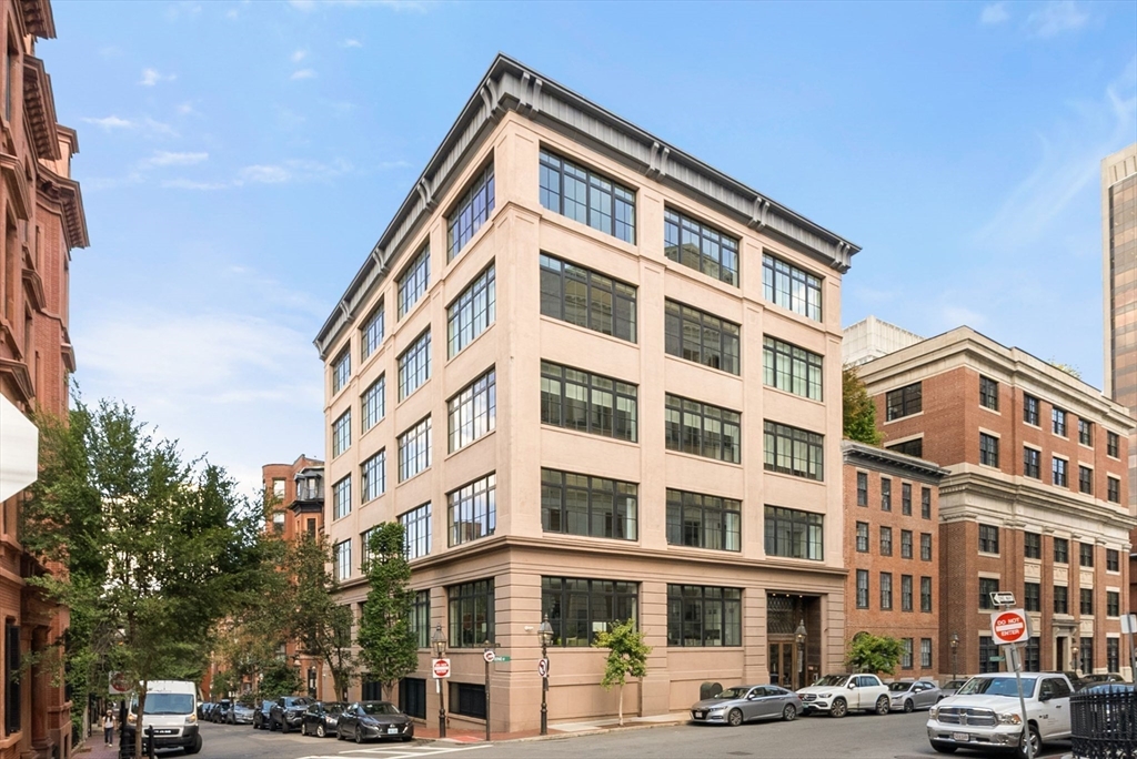 32 Derne Street, Unit 3A Boston, MA 02114 - Photo 34 of 34