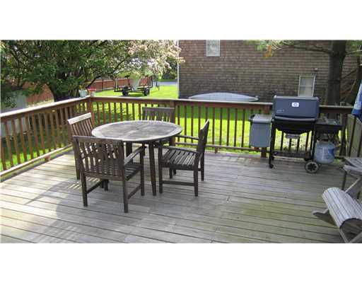 20 Maplewood Road Middletown, RI 02842 - Photo 10 of 12 Patio/Deck.