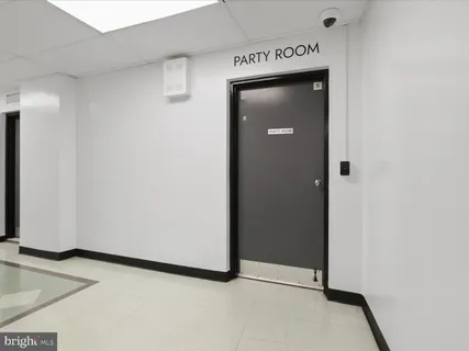 $237,500 | 301 North Beauregard Street, Unit 1107, Alexandria, VA 22312