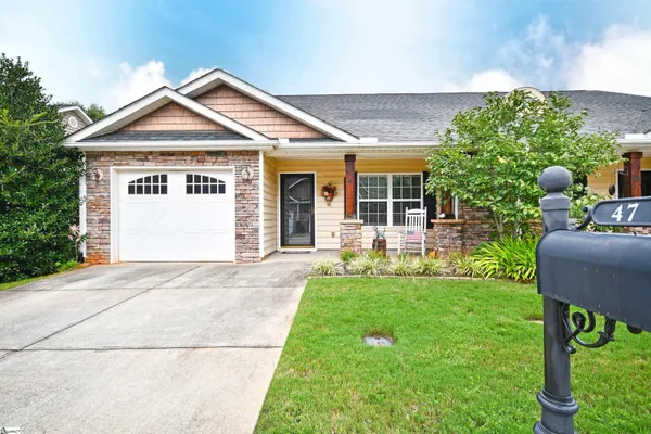 $233,000 | 47 Hillsborough Drive, Anderson, SC 29621