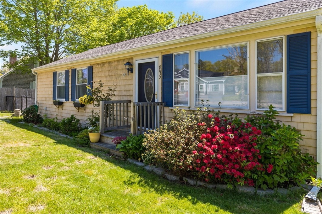 853 Sandwich Road Falmouth, MA 02536 - Photo 1 of 28 Gallery Image 1
