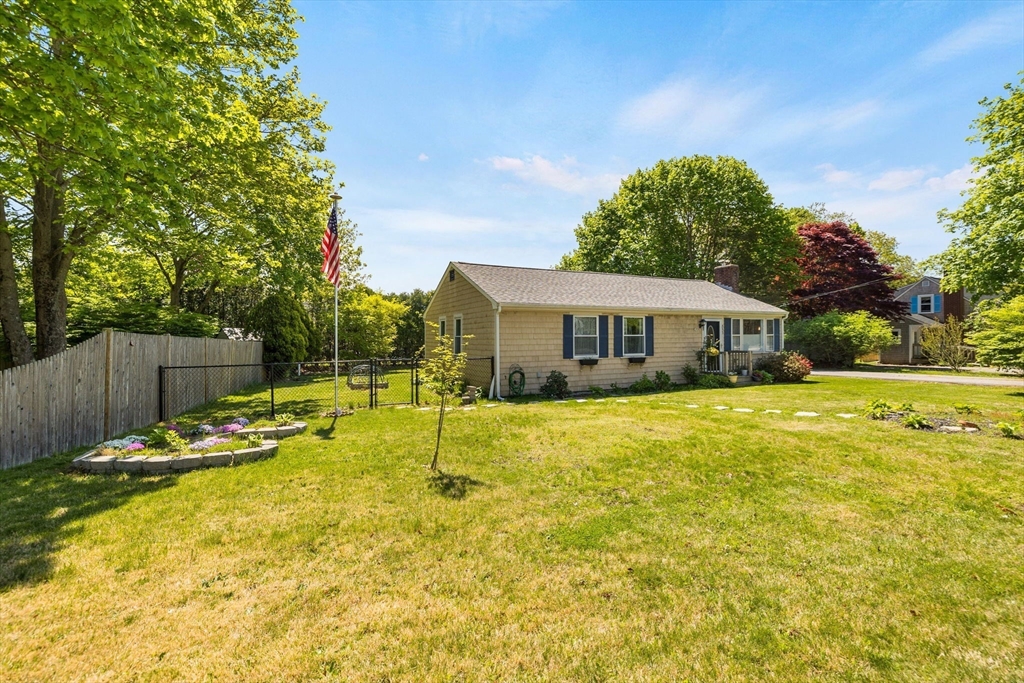 853 Sandwich Road Falmouth, MA 02536 - Photo 25 of 28 Gallery Image 25