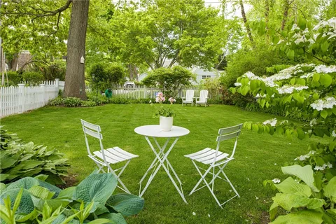 $999,000 | 21 2nd Street, Barrington, RI 02806