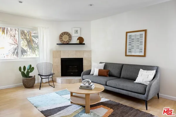$3,600 | 11734 Avon Way, Los Angeles, CA 90066