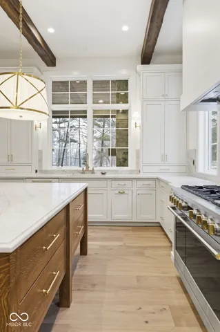 $2,395,000 | 10840 Dartmoor Court, Zionsville, IN 46077