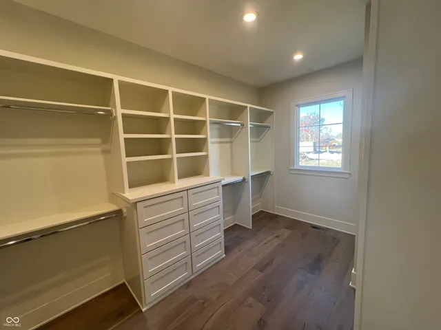 $2,395,000 | 10840 Dartmoor Court, Zionsville, IN 46077