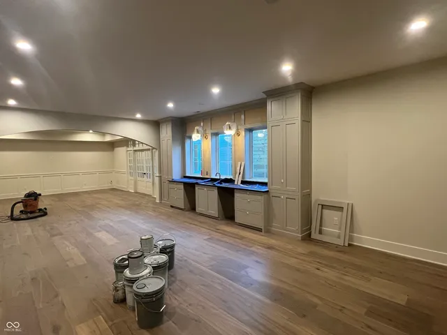 $2,395,000 | 10840 Dartmoor Court, Zionsville, IN 46077