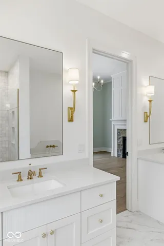 $2,395,000 | 10840 Dartmoor Court, Zionsville, IN 46077