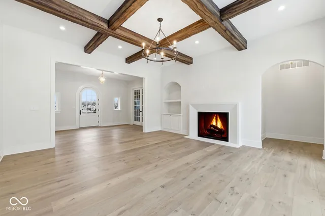 $2,395,000 | 10840 Dartmoor Court, Zionsville, IN 46077