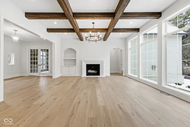 $2,395,000 | 10840 Dartmoor Court, Zionsville, IN 46077