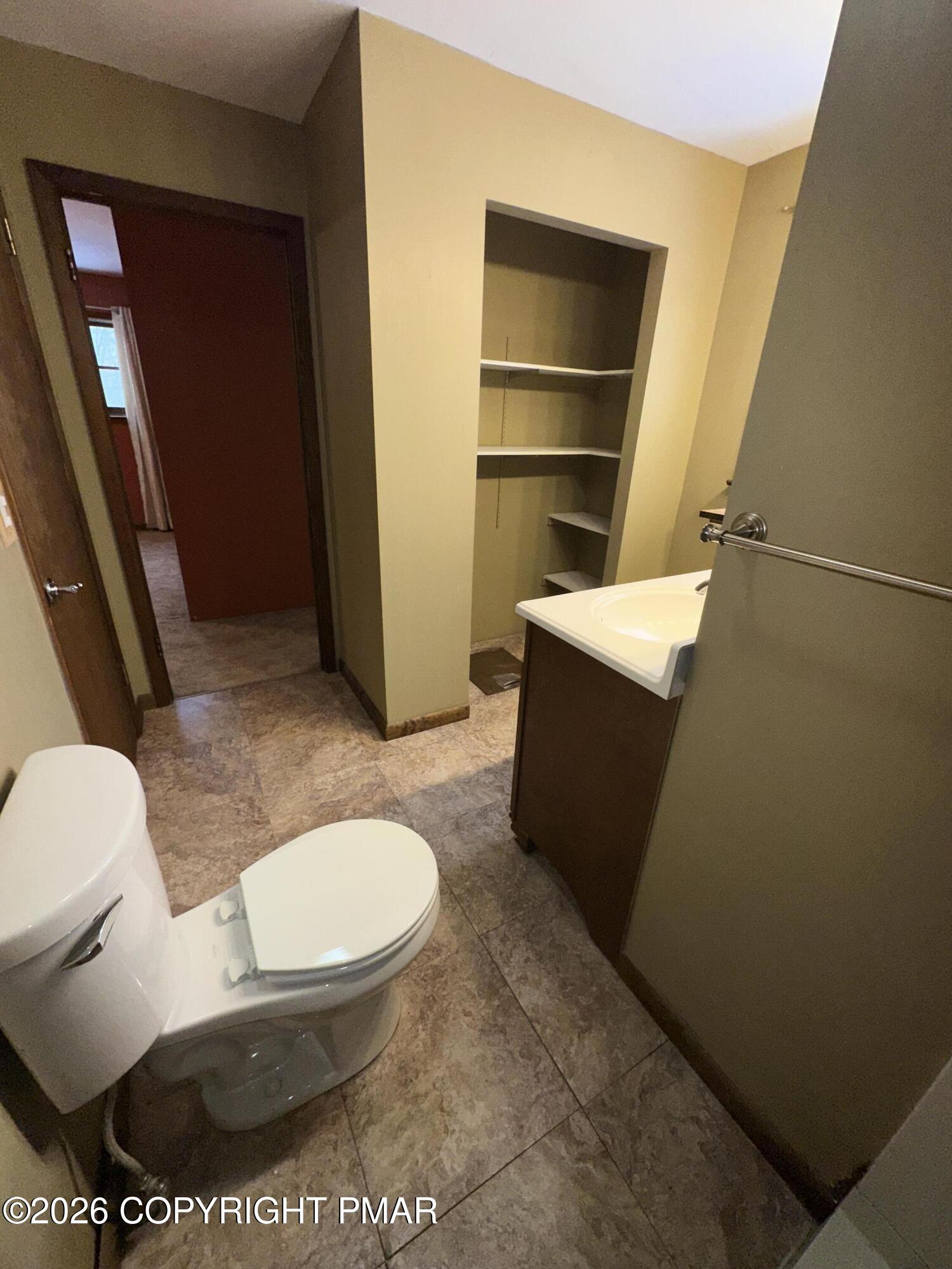 351 Charles Folly Road Bartonsville, PA 18321 - Photo 15 of 29 M. BATH VIEW 2