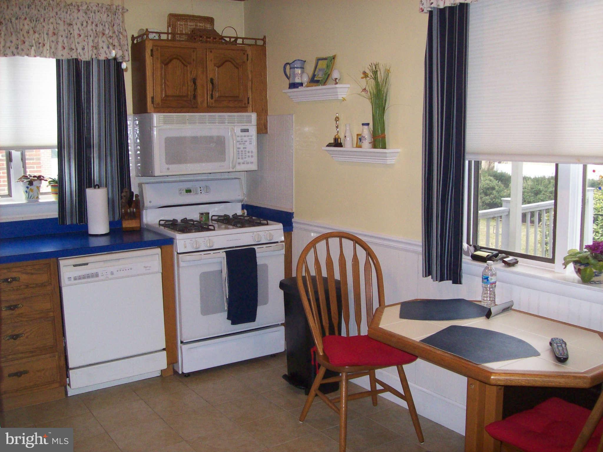 2905 Alden Road Baltimore, MD 21234 - Photo 12 of 28 Kitchen