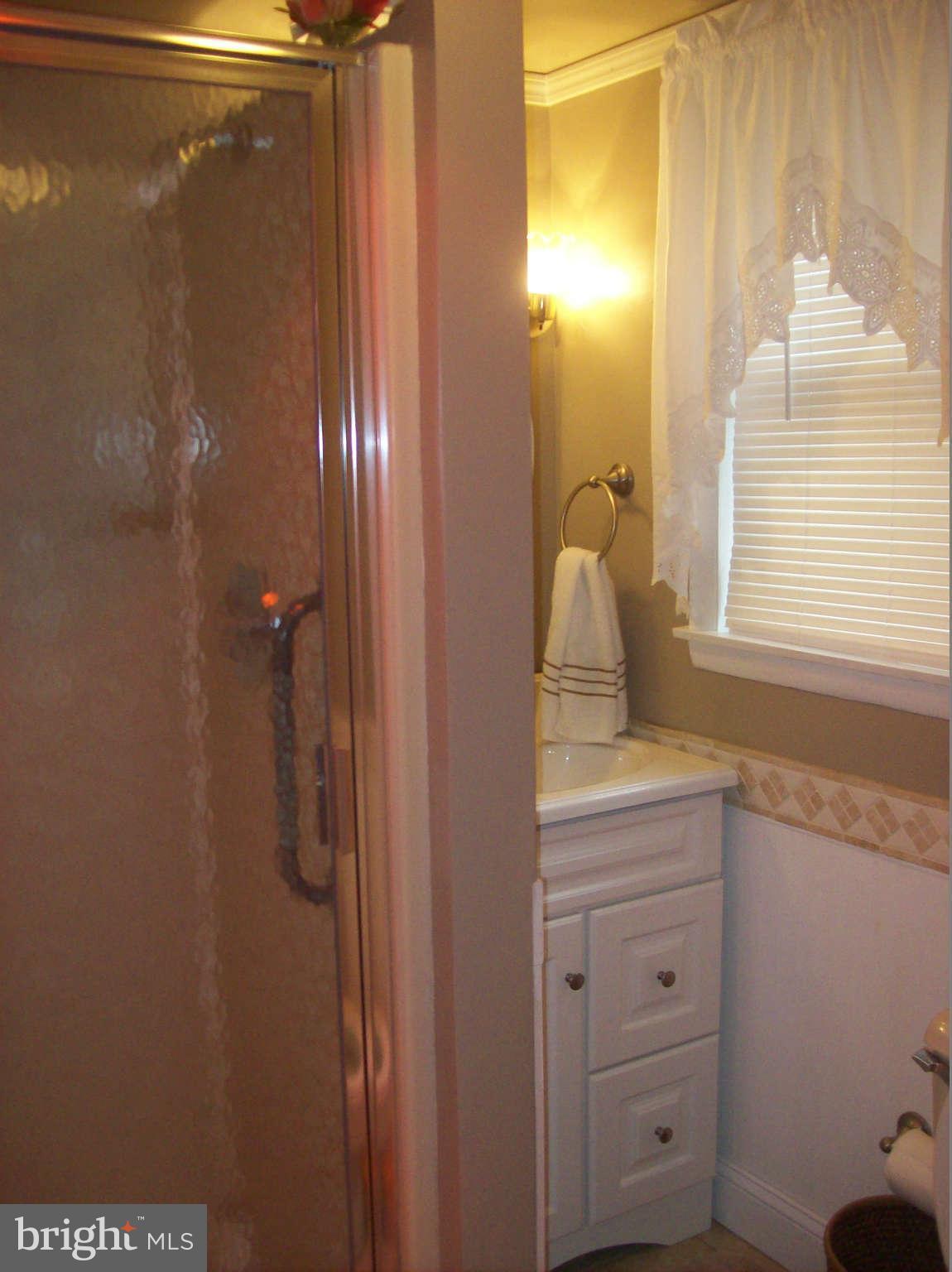 2905 Alden Road Baltimore, MD 21234 - Photo 14 of 28 Bath