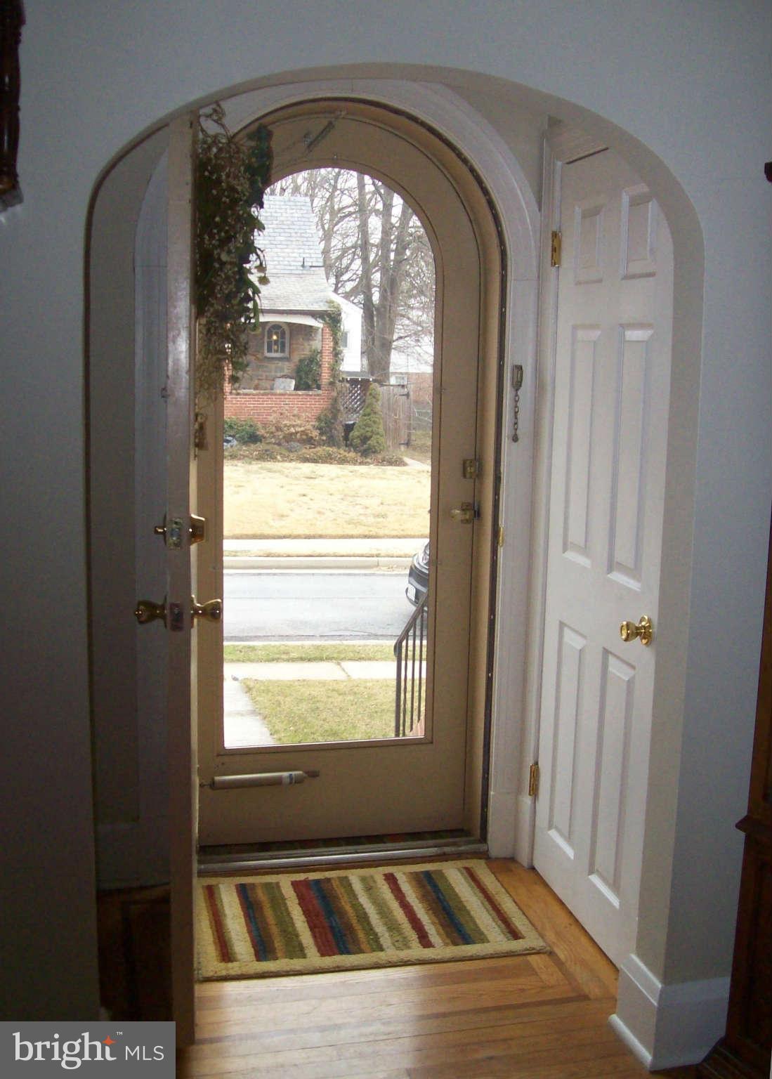 2905 Alden Road Baltimore, MD 21234 - Photo 5 of 28 Interior (General)