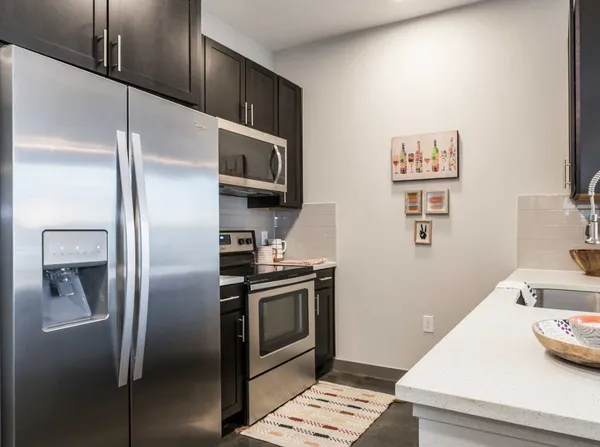 $1,435 | 1111 North Durham Drive, Unit 421, Houston, TX 77008